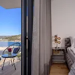 Seven Seas With Heated Pool And Jacuzzi By The Sea فيلة Ražanj