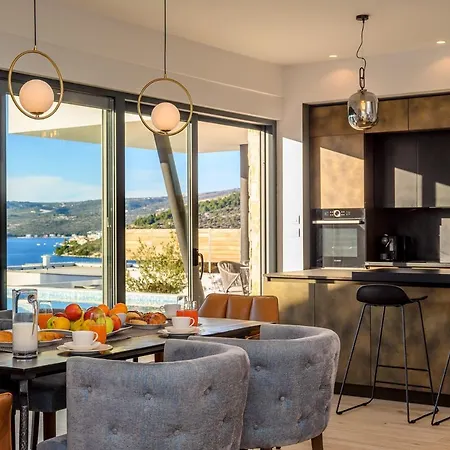 Seven Seas With Heated Pool And Jacuzzi By The Sea Villa Razanj