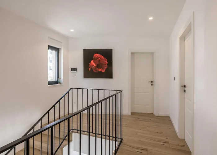 别墅 Seven Seas With Heated Pool And Jacuzzi By The Sea